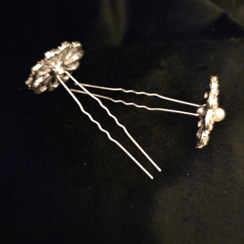 Hair Jewelry, With Rhinestones. Pearl Center